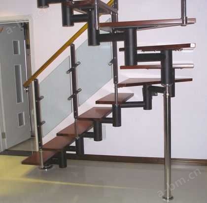 清瑛建材－凯撒钢质楼梯－脊索木板楼梯7