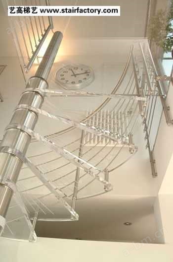 钢结构旋转楼梯/佛山楼梯;室内楼梯